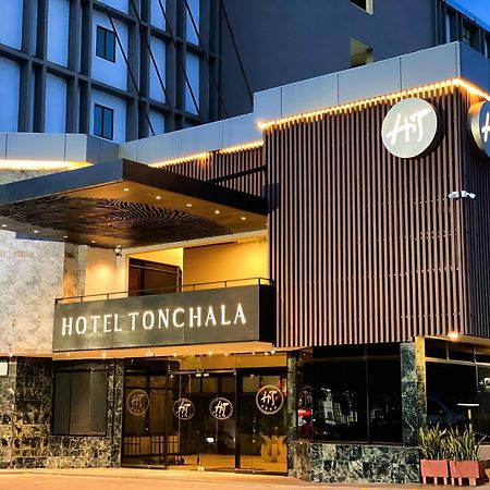 Hotel Tonchala Cucuta Bagian luar foto