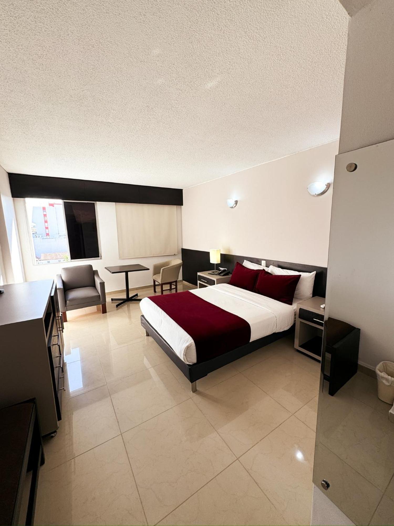 Hotel Tonchala Cucuta Bagian luar foto