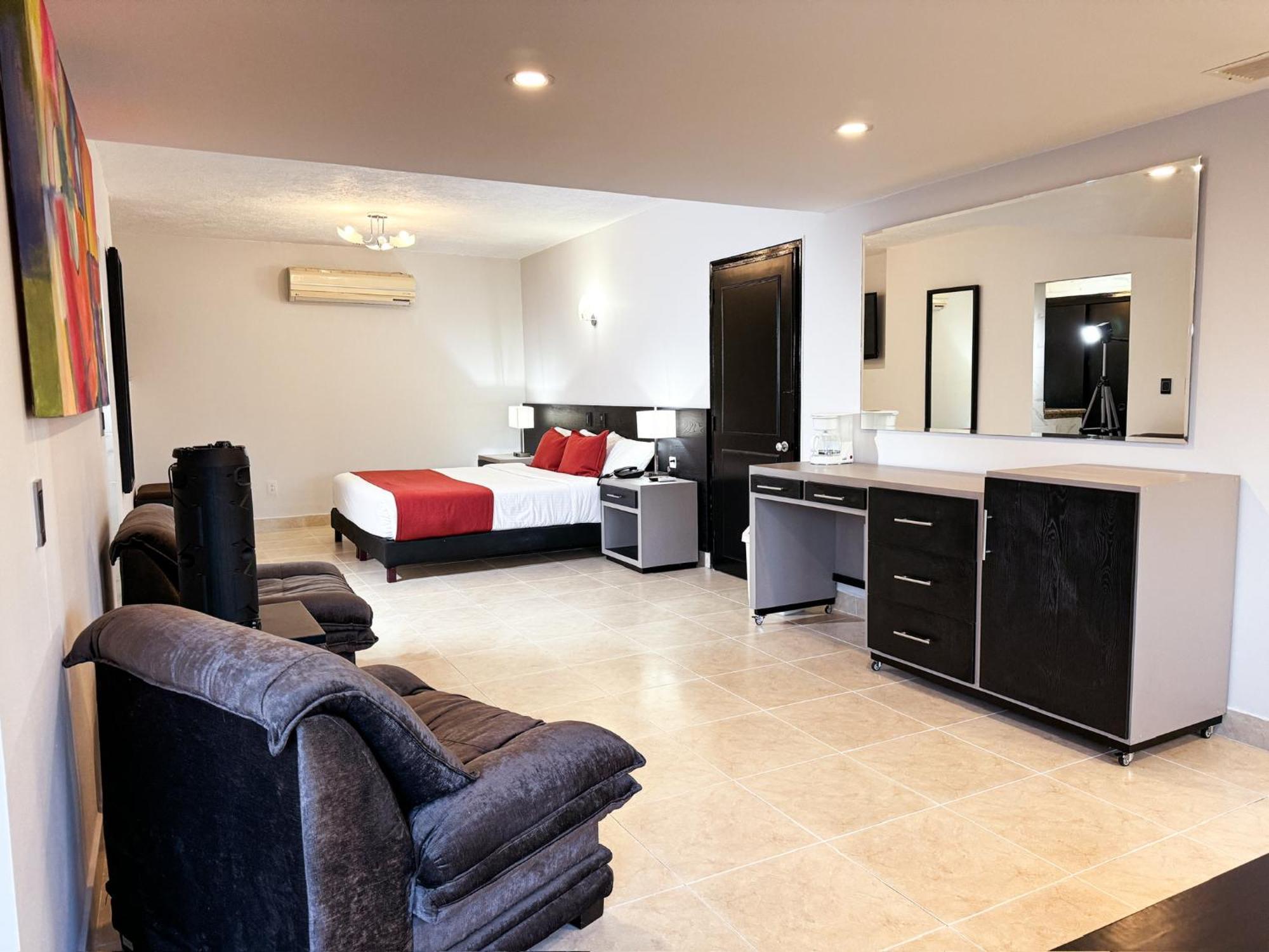 Hotel Tonchala Cucuta Bagian luar foto